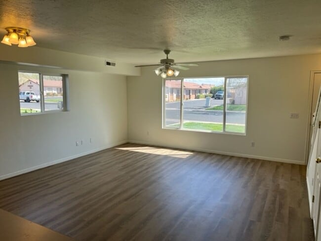 1836 W 950 N in Saint George, UT - Building Photo - Building Photo