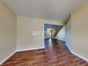 1371 Stableview Cir in Maineville, OH - Building Photo - Building Photo