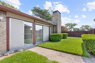 2126 Auburn Dr in Richardson, TX - Building Photo - Building Photo