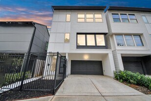 615 Oakley St in Houston, TX - Building Photo