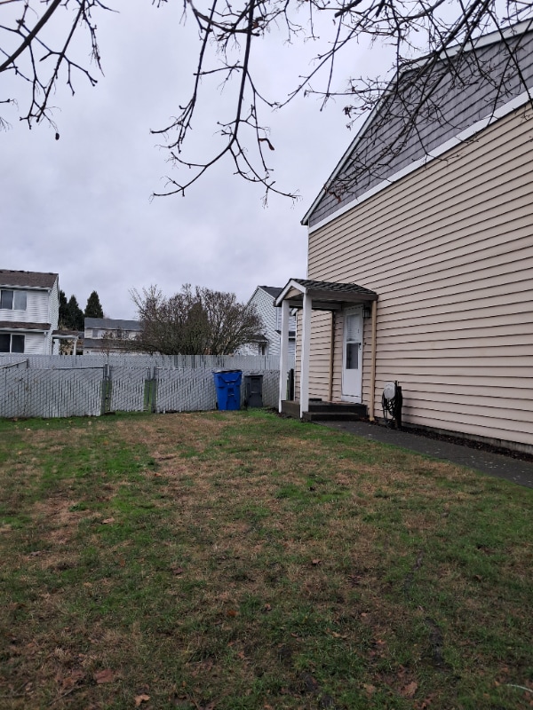 806 SE 153rd Ave in Vancouver, WA - Foto de edificio - Building Photo