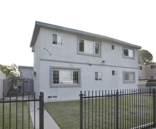 6714 Irvine Ave in North Hollywood, CA - Building Photo - Building Photo