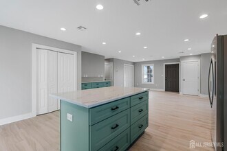 20 Louis Ave in Middlesex, NJ - Building Photo - Building Photo