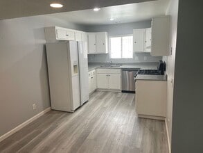 738 Chestnut in Beaumont, CA - Building Photo - Building Photo