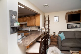 15 Parmenter Rd in Concord, NH - Building Photo - Building Photo