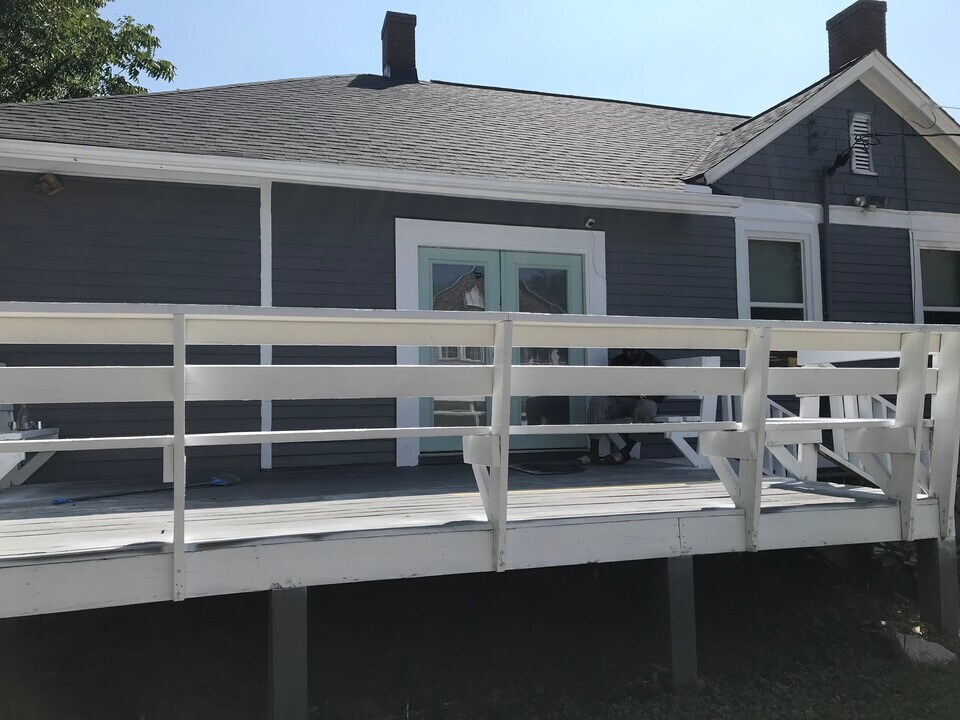 4 Hazel St in Porterdale, GA - Building Photo