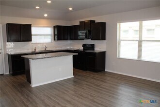 1982 Rising Sun Blvd in New Braunfels, TX - Building Photo - Building Photo