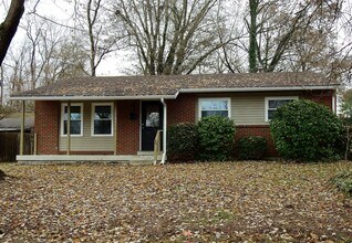 9813 East Ave in Louisville, KY - Building Photo - Building Photo