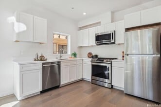 3036 Fulton St, Unit #4 in San Francisco, CA - Foto de edificio - Building Photo