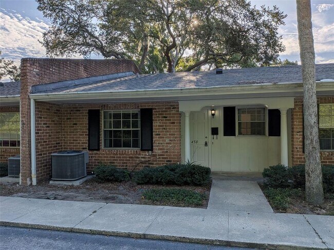 450 Cherrywood Gardens Dr