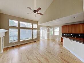 21507 E Smoky Hill Rd in Centennial, CO - Building Photo - Building Photo