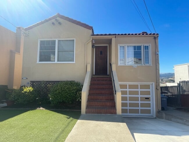 property at 620 Spruce Ave