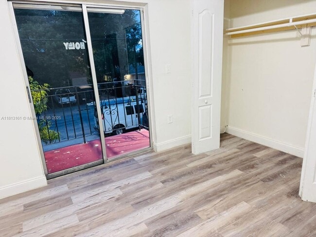 932 NW 5th St in Miami, FL - Building Photo - Building Photo