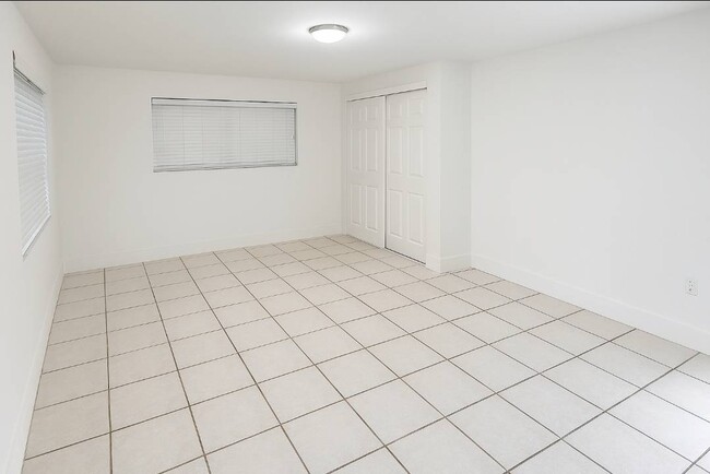 property at 3292 SW 24th St