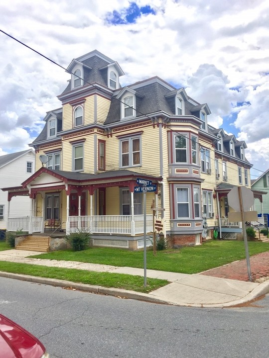 25 W Mount Vernon St in Smyrna, DE - Building Photo