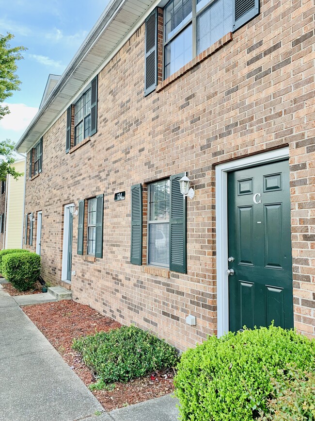 property at 124 Hillridge Ct