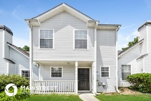 5963 Sherwood Trace in Stonecrest, GA - Building Photo