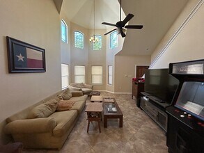 1714 Boardwalk Ct in College Station, TX - Building Photo - Building Photo