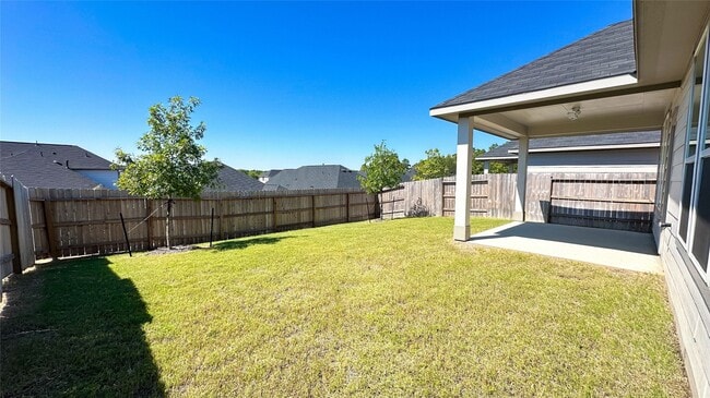 property at 2805 Bluebonnet Ridge Dr