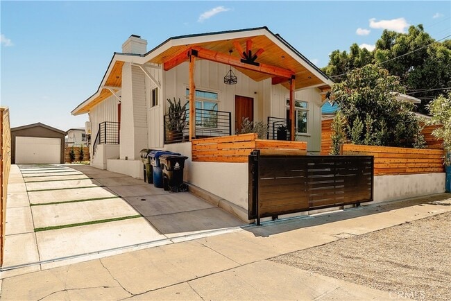 2520 Kent St in Los Angeles, CA - Building Photo - Building Photo