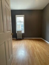 25 Bergen Ave in Jersey City, NJ - Foto de edificio - Building Photo