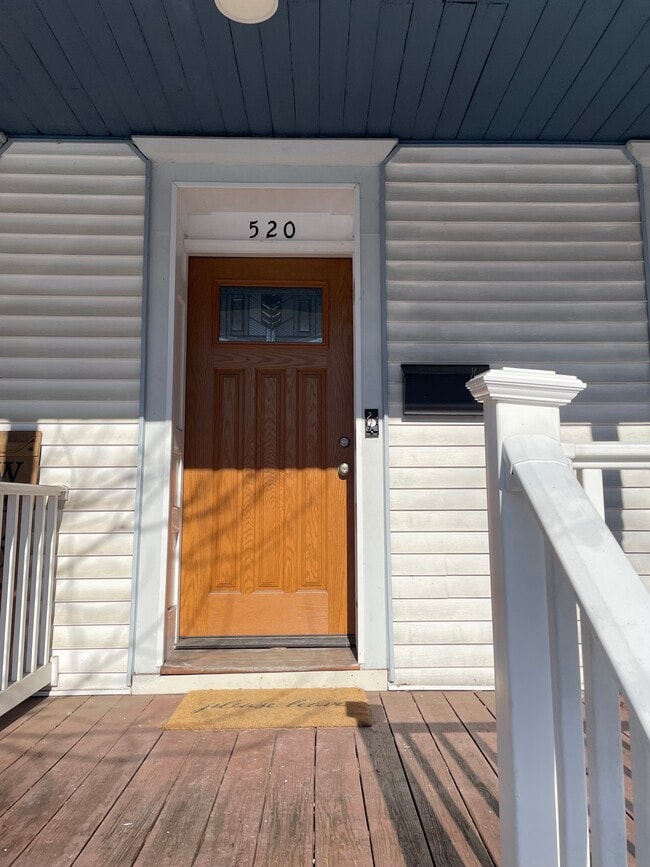 520 Scott St in Stroudsburg, PA - Building Photo - Building Photo