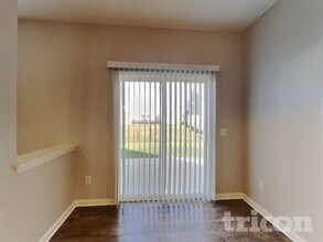 10348 Hunters Crossing Blvd in Indianapolis, IN - Building Photo - Building Photo