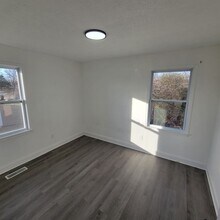 166 E 16th St in Cookeville, TN - Building Photo - Building Photo