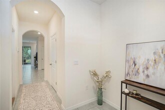 32803 Pez Landing Ln in Wesley Chapel, FL - Building Photo - Building Photo