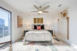 The Vue in San Antonio, TX - Foto de edificio - Building Photo