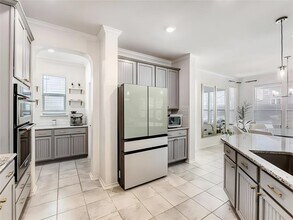 159 Kennicott Dr in Kyle, TX - Foto de edificio - Building Photo