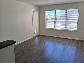 11901 4th St N in St. Petersburg, FL - Building Photo - Building Photo