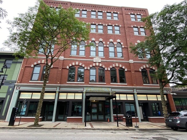 property at 83 Hanover St