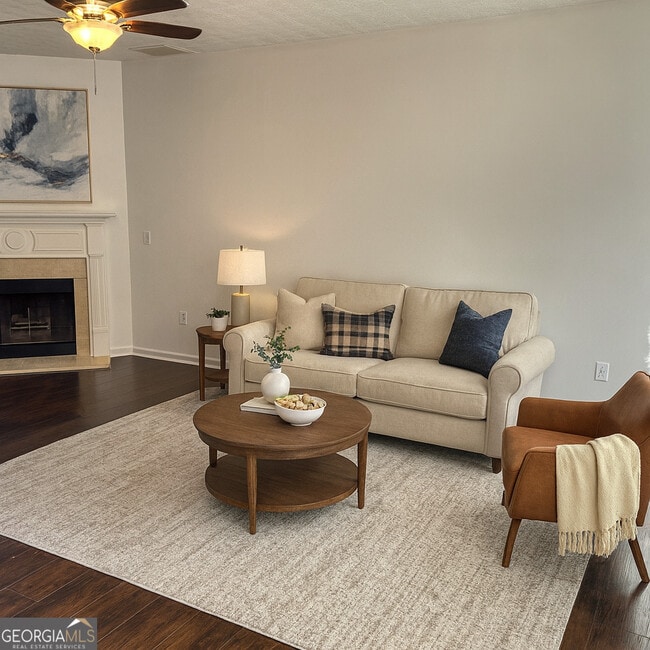 3859 Shenfield Dr in Union City, GA - Building Photo - Building Photo