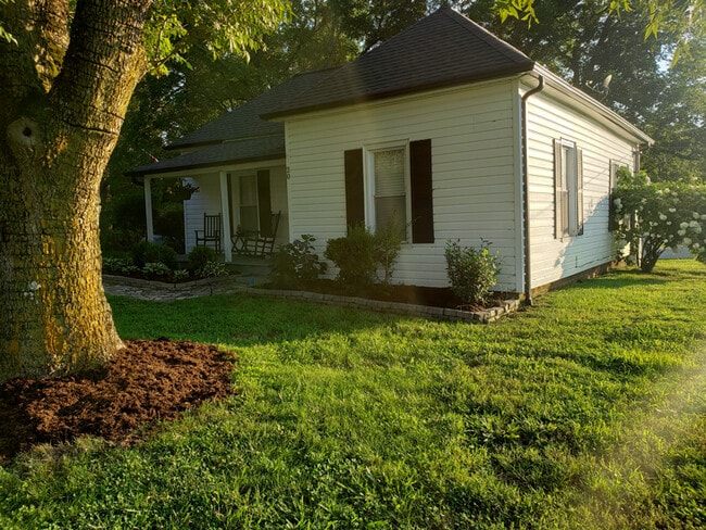 property at 20 Little and Mays Dr