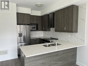 274 Dalhousie St in Vaughan, ON - Building Photo - Building Photo