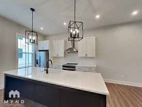 1241 Cushenberry Ln in Atlanta, GA - Building Photo - Building Photo