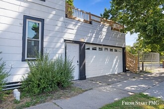 1144 First St in Muskegon, MI - Building Photo - Building Photo