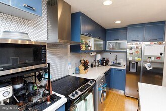 1220 Holbrook Terrace NE in Washington, DC - Building Photo - Building Photo