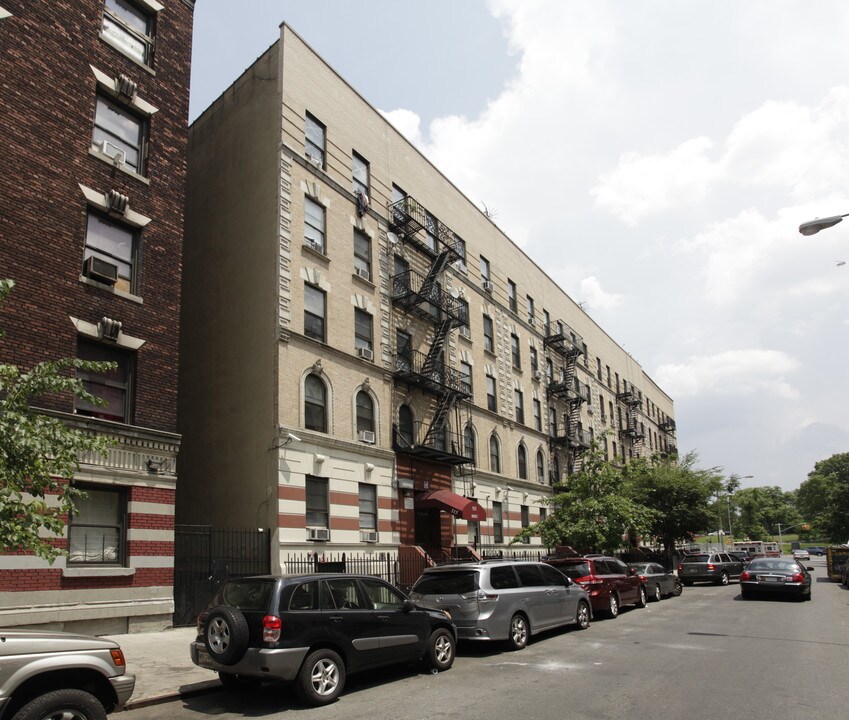 515-517 W 172nd St in New York, NY - Building Photo