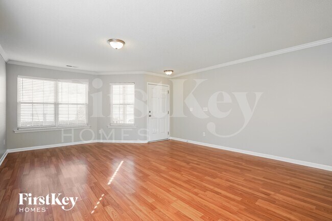 7264 Great Laurel Dr in Raleigh, NC - Foto de edificio - Building Photo