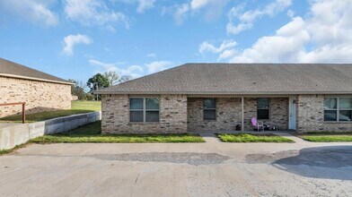 11961 Sandpiper Rd in Thackerville, OK - Building Photo - Building Photo