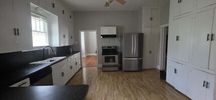 2502 Park Row Ave in Dallas, TX - Building Photo - Building Photo