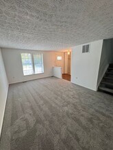 9730 Red Clover Ct in Parkville, MD - Foto de edificio - Building Photo