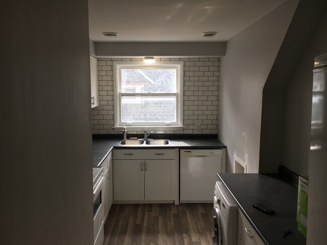 311 Dufferin Av in London, ON - Building Photo - Building Photo