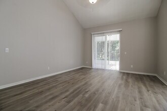 1851 Cranberry Isles Way in Apopka, FL - Building Photo - Building Photo