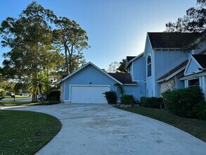 14626 Horseshoe Trce in Wellington, FL - Building Photo - Building Photo