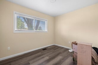 1230 Gridley Dr in Dayton, OH - Building Photo - Building Photo