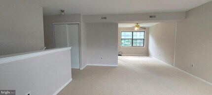 426B Willow Turn in Mount Laurel, NJ - Building Photo - Building Photo