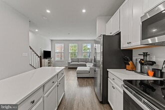 224 S Newkirk St in Baltimore, MD - Building Photo - Building Photo